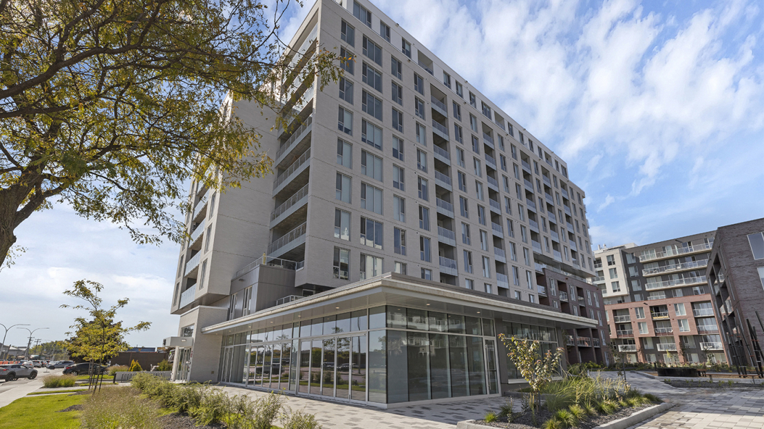 Westwalk | Dollard-des-Ormeaux image-0